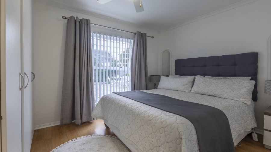 3 Bedroom Property for Sale in Sunningdale Western Cape